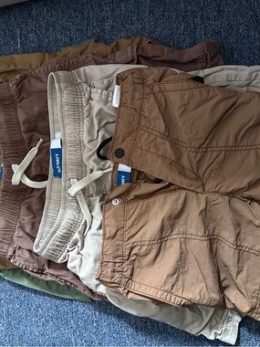 Old Navy Kids Brown and Tan Mixed Shorts Pack of Five (5)